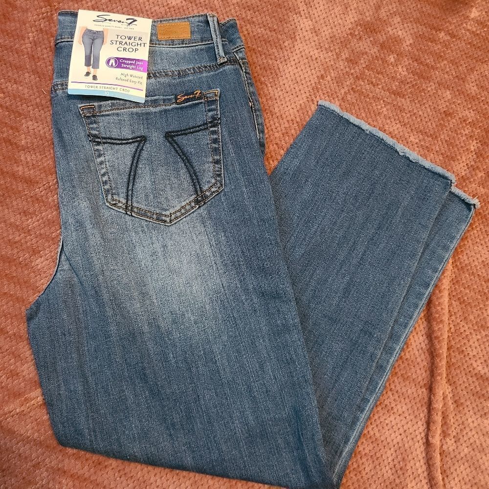 Capris   - Picture 2 of 3